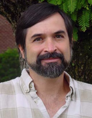 PEDRO ESPINOSA / PROFESSOR 