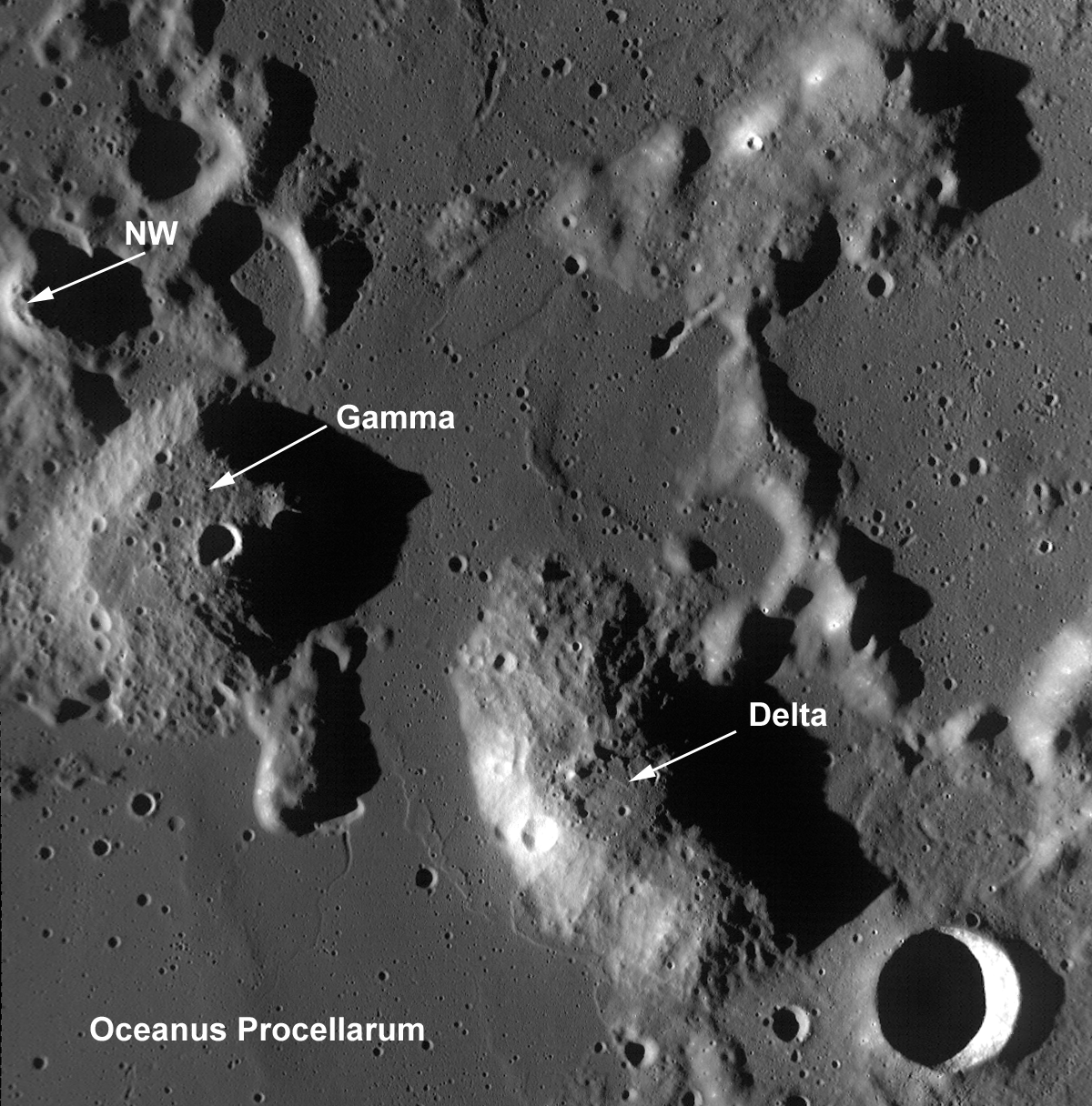 Image of the Gruithuisen Domes with dome names labelled.
