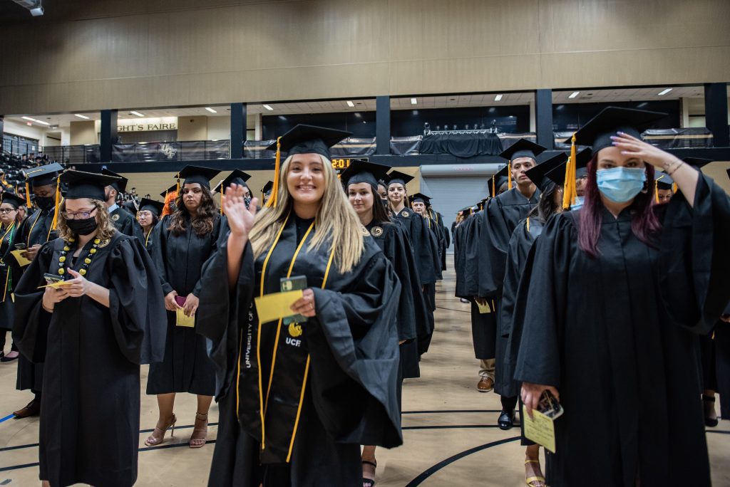 College of Sciences NewsSummer 2021 Graduates Head Out With New College