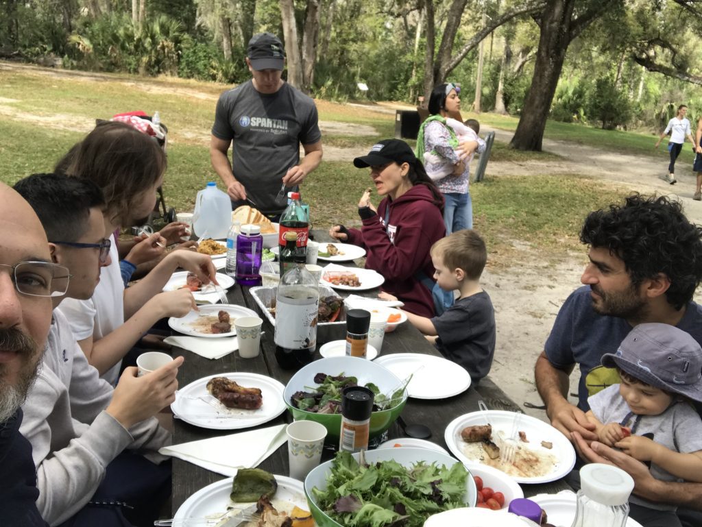 The Theoretical Attosecond Science group doing a picnic at the Wekiwa Springs Park